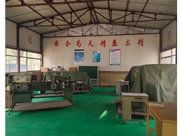 和靈石縣第一職業(yè)高中校領(lǐng)導(dǎo)在?？疾?/>
                    </a>
                    </div>
                  </div>
                  <div   id=